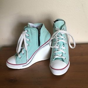 Max Star Platform Tennie Shoe